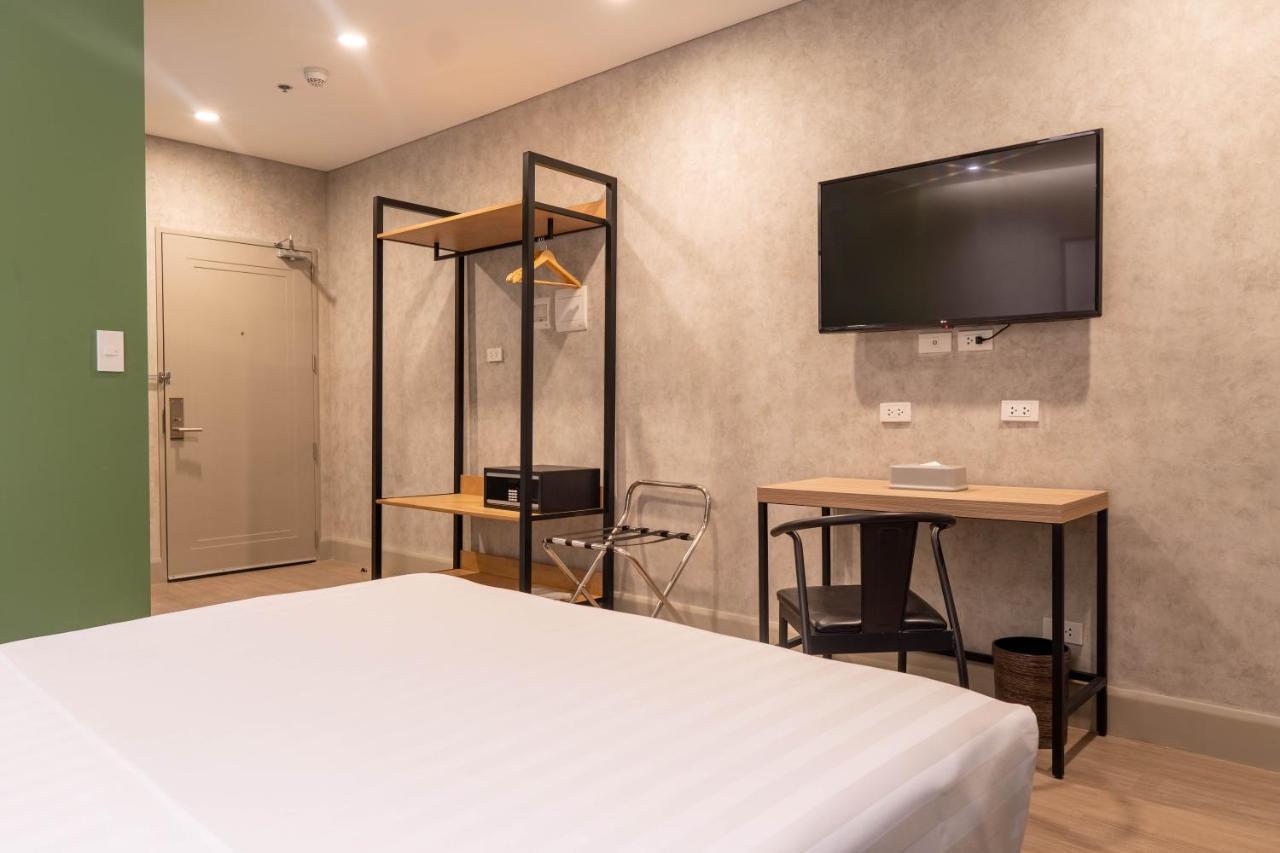 Primeway Suites Cebu Zewnętrze zdjęcie